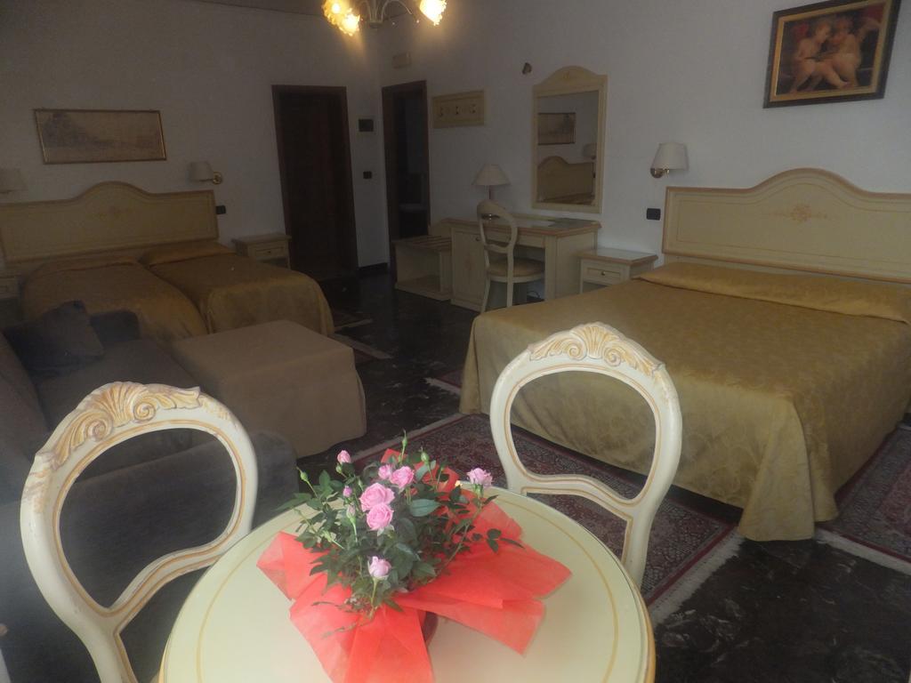 Ca Del Pozzo Hotel Venice Luaran gambar